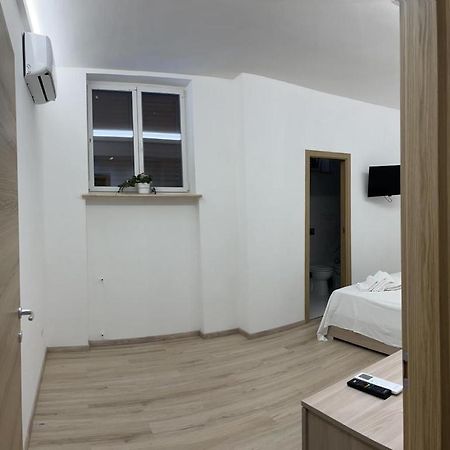 Villa Milano Apt. N. 1 Bagian luar foto