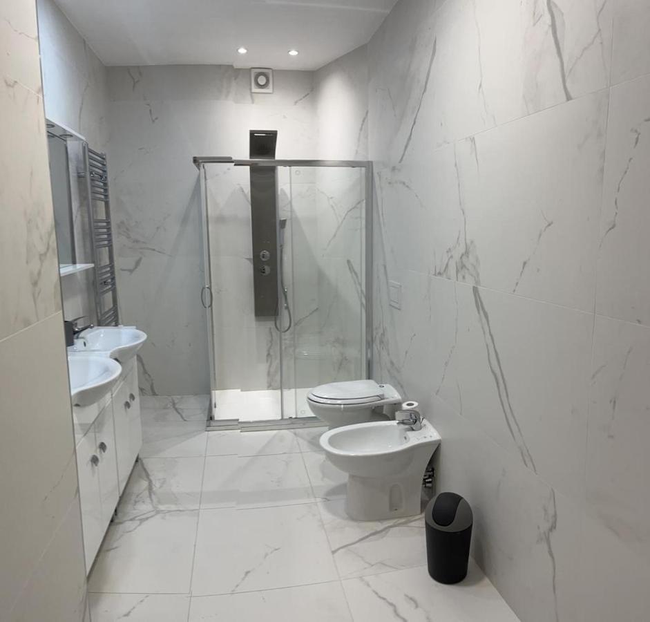 Villa Milano Apt. N. 1 Bagian luar foto